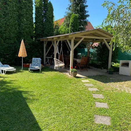 Sommer Dom wakacyjny Balatonszarszo